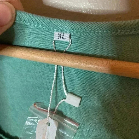 Poseshe‎ t-shirt - Picture 3 of 5